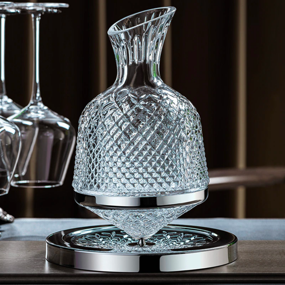 Stylish Rotating Crystal Decanter
