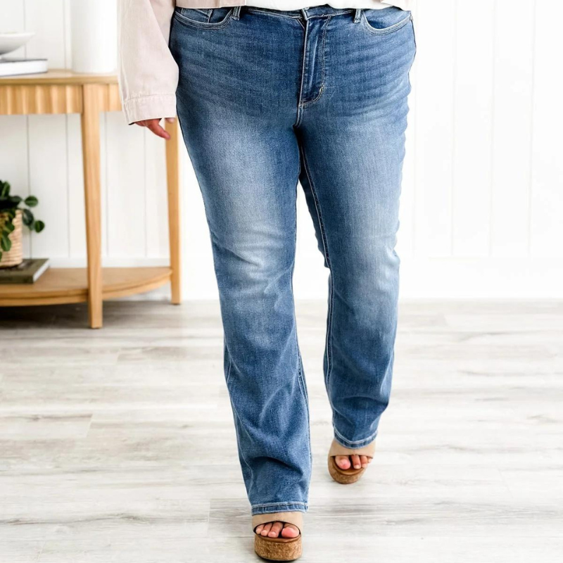 Bootcut Fit jeans