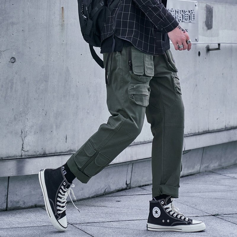 Men's Multi-Pocketed Joggers Pants